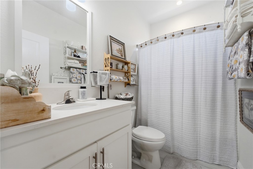 23301 Ridge Route #111 Drive, Laguna Hills CA 92653 - photo 19
