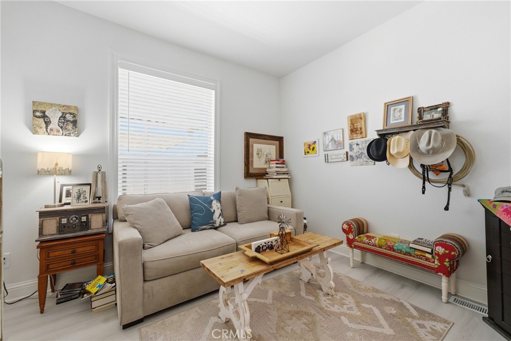 23301 Ridge Route #111 Drive, Laguna Hills CA 92653 - photo 24