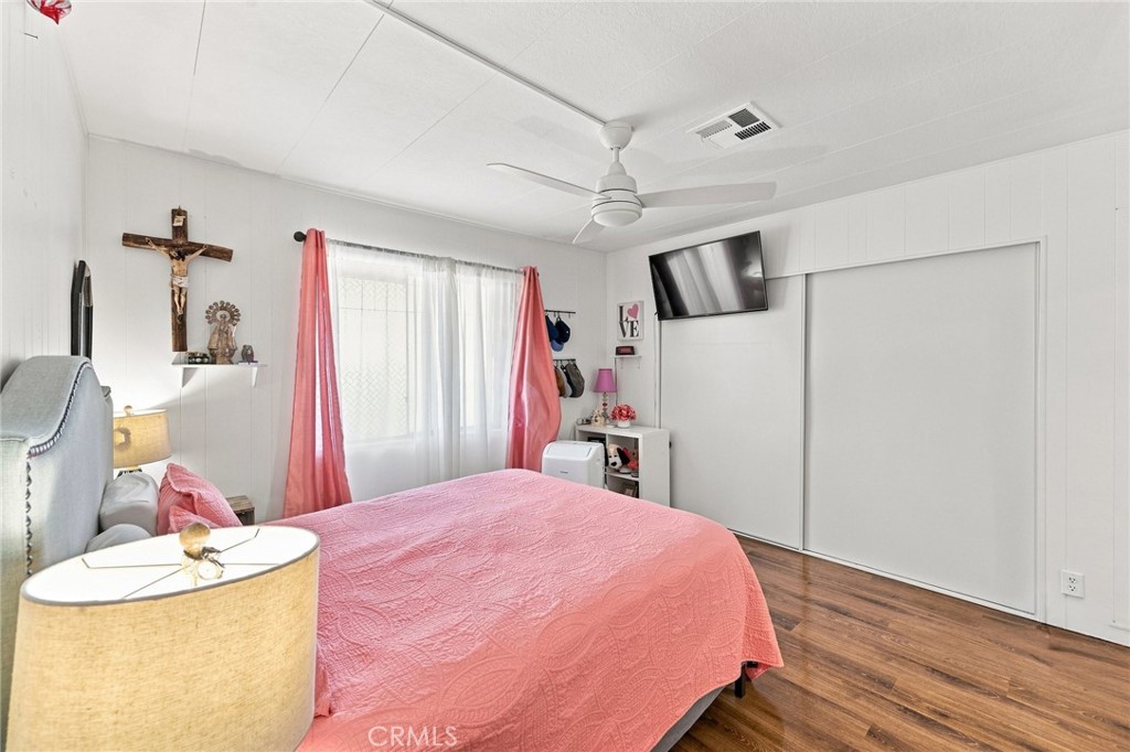 23301 Ridge Route 179, Laguna Hills CA 92653 - photo 16
