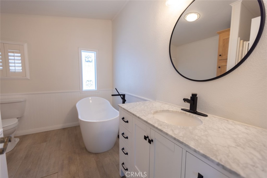 23301 Ridge Route 24, Laguna Hills CA 92653 - photo 15