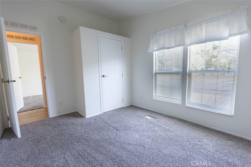 23301 Ridge Route 24, Laguna Hills CA 92653 - photo 22