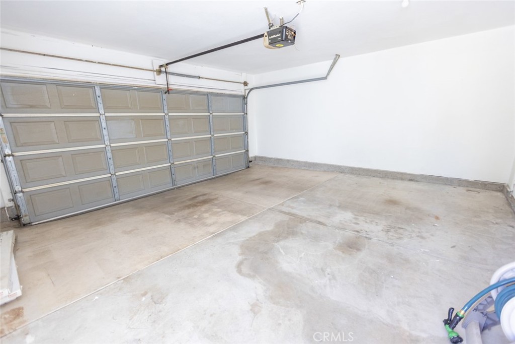 Garage - 23301 Ridge Route 24, Laguna Hills CA 92653 - photo 31