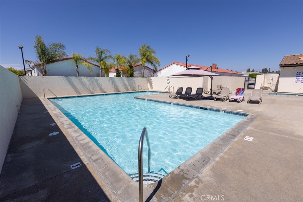 Pool - 23301 Ridge Route 24, Laguna Hills CA 92653 - photo 37