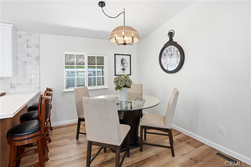 23301 Ridge Route 35, Laguna Hills CA 92653 - photo 11