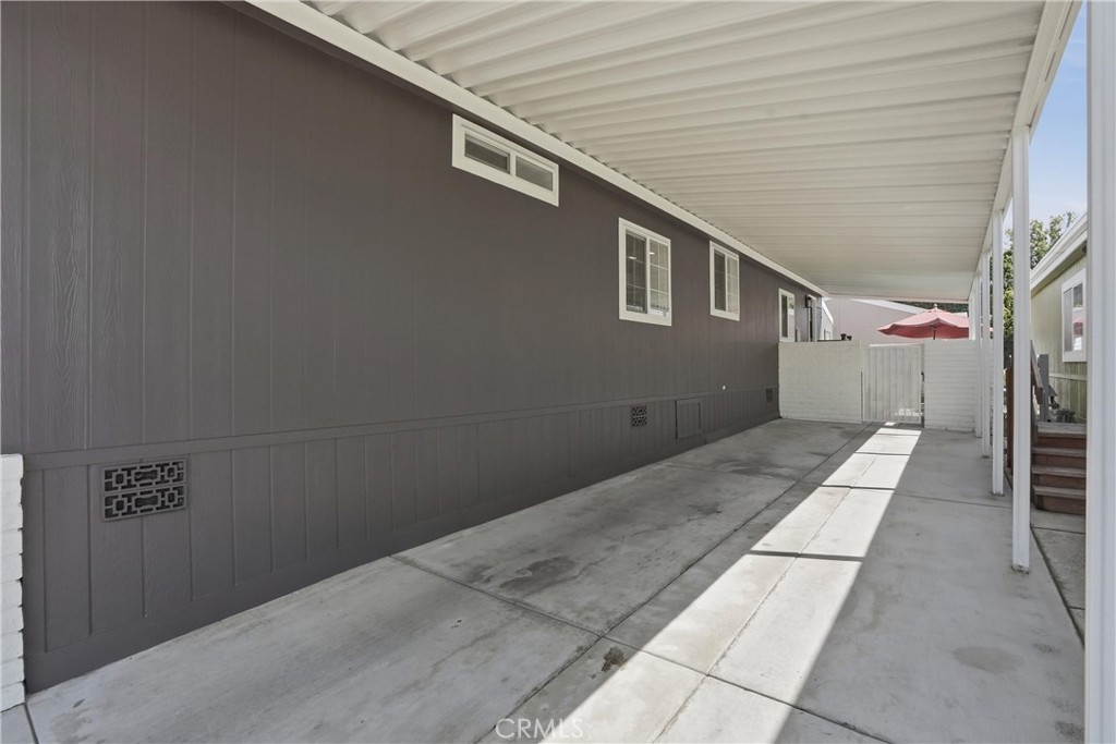 23301 Ridge Route 35, Laguna Hills CA 92653 - photo 37