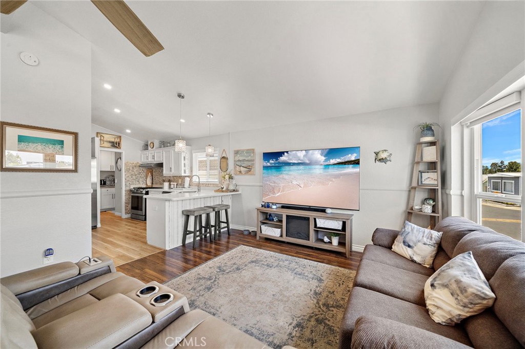 23301 Ridge Route Dr. 160, Laguna Hills CA 92653 - photo 16