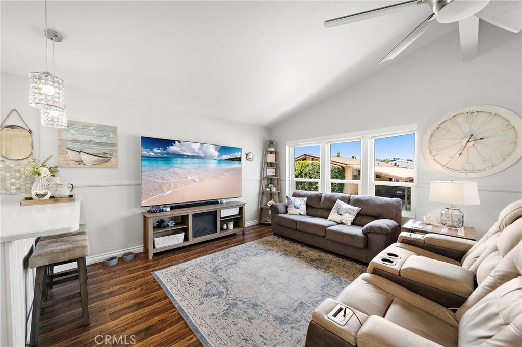 23301 Ridge Route Dr. 160, Laguna Hills CA 92653 - photo 17