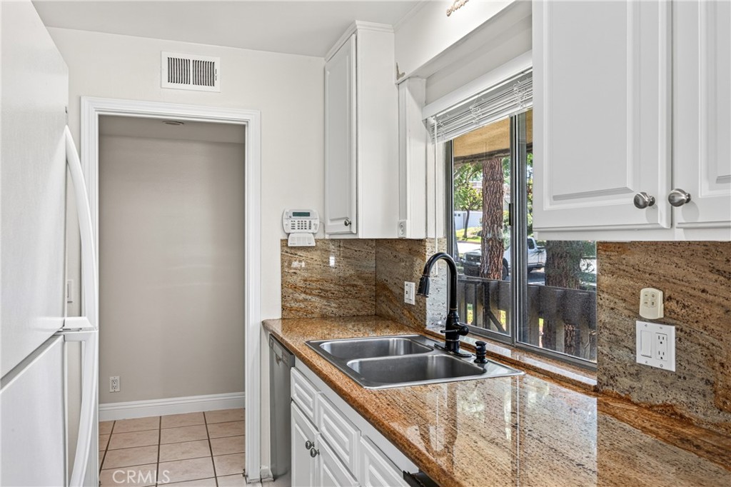 23306 Caminito Marcial 76, Laguna Hills CA 92653 - photo 7
