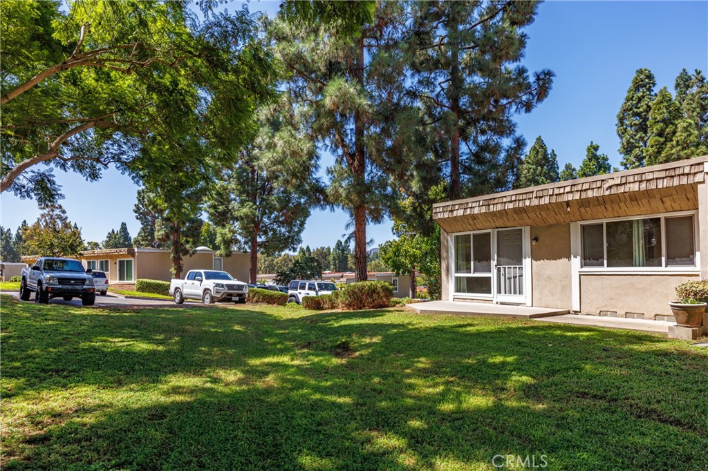 23306 Caminito Marcial 76, Laguna Hills CA 92653 - photo 31