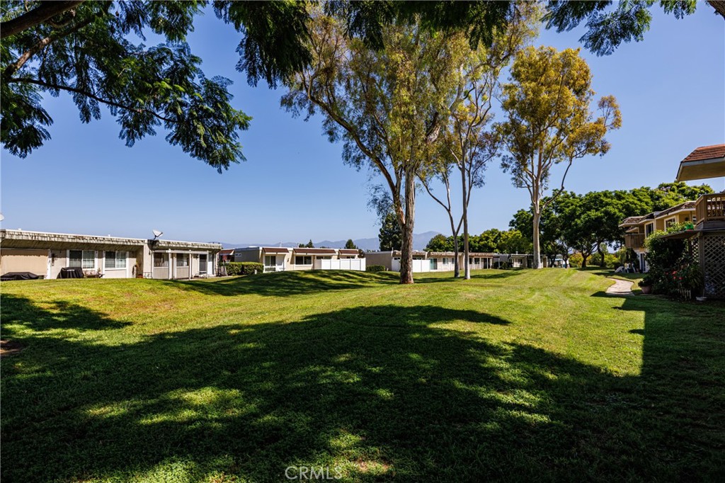 23306 Caminito Marcial 76, Laguna Hills CA 92653 - photo 32