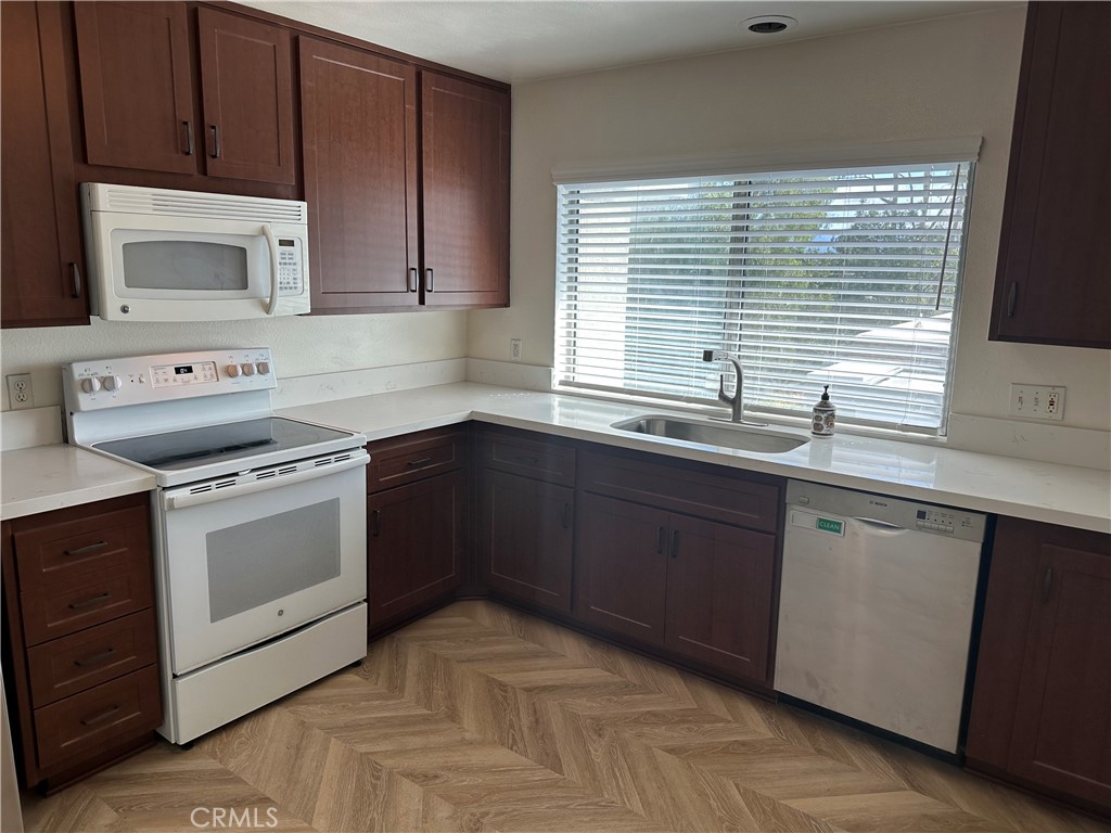 Updated kitchen and flooring - 23325 Caminito Juanico, Laguna Hills CA 92653 - photo 4