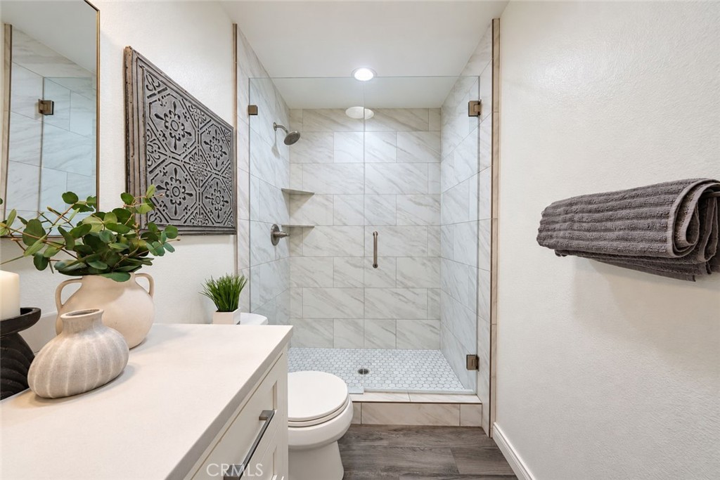 23522 Marsala, Laguna Hills CA 92653 - photo 32