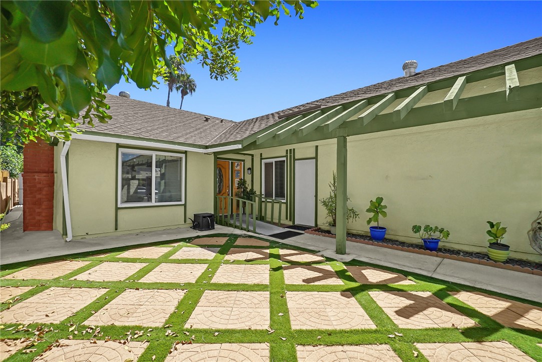 23636 Messina, Laguna Hills CA 92653 - photo 2