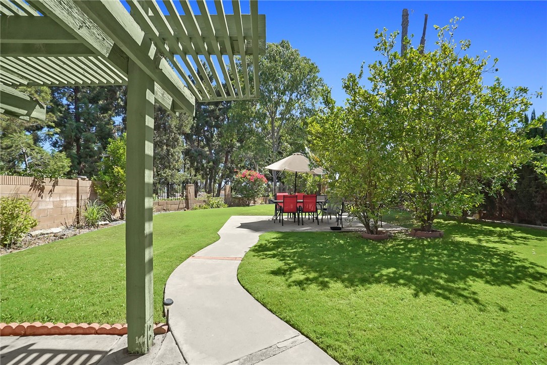 23636 Messina, Laguna Hills CA 92653 - photo 12