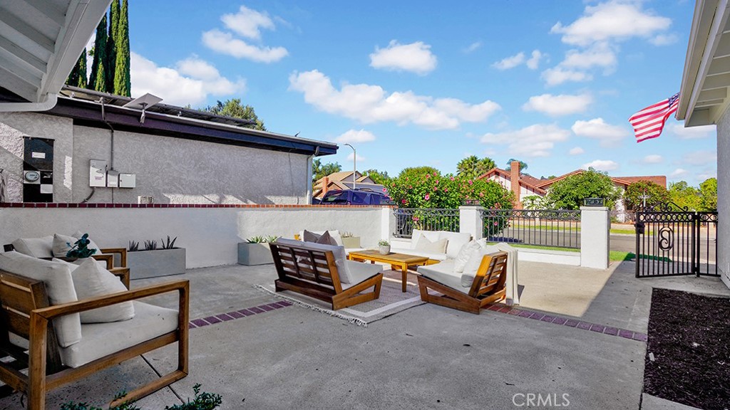 23791 Formello, Laguna Hills CA 92653 - photo 24
