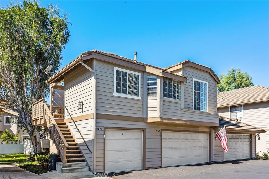 24350 Eastview, Laguna Hills CA 92653 - photo 3