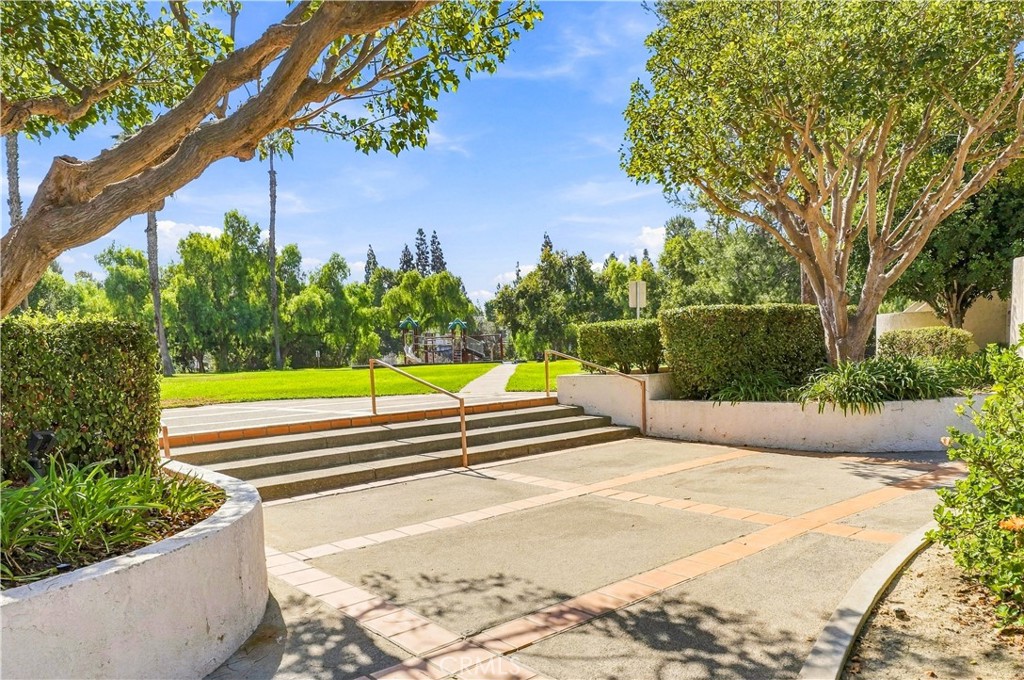Briosa park - 24372 Acaso 3, Laguna Hills CA 92656 - photo 23