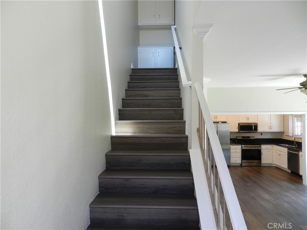 24393 Hillsdale 18, Laguna Hills CA 92653 - photo 10
