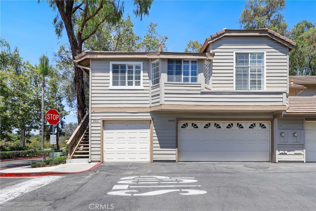 24441 Hillsdale Avenue 116, Laguna Hills CA 92653 - photo 2