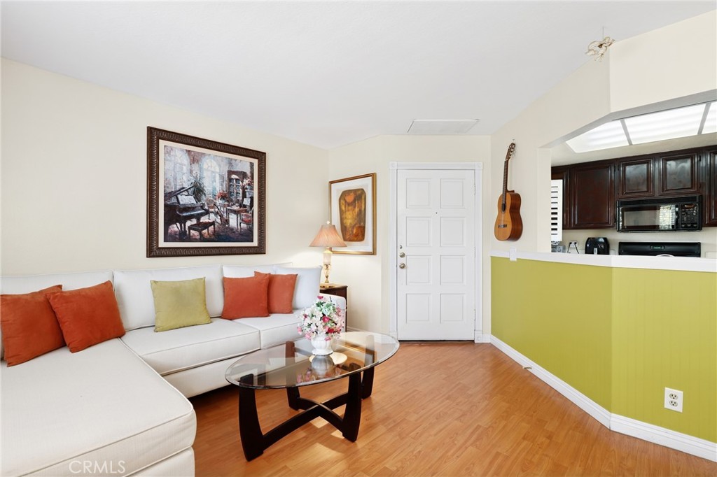 24441 Hillsdale Avenue 116, Laguna Hills CA 92653 - photo 3