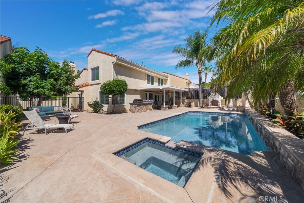 24592 Linda Flora, Laguna Hills CA 92653 - photo 1