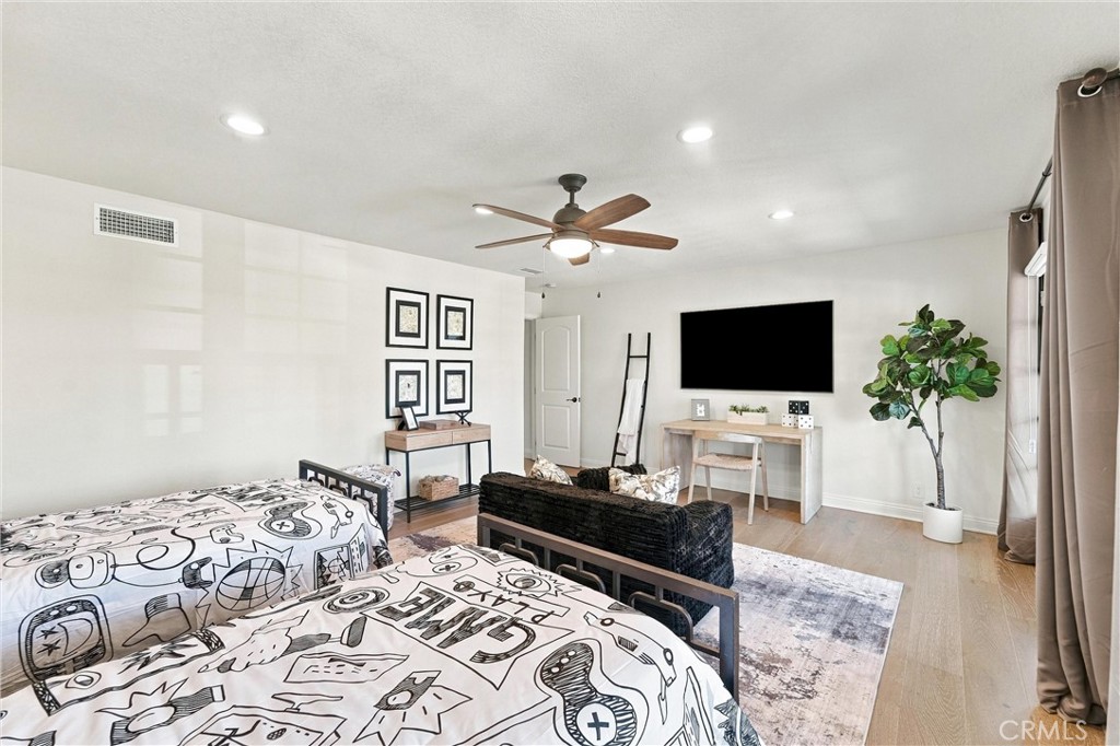 24772 Red Lodge, Laguna Hills CA 92653 - photo 35