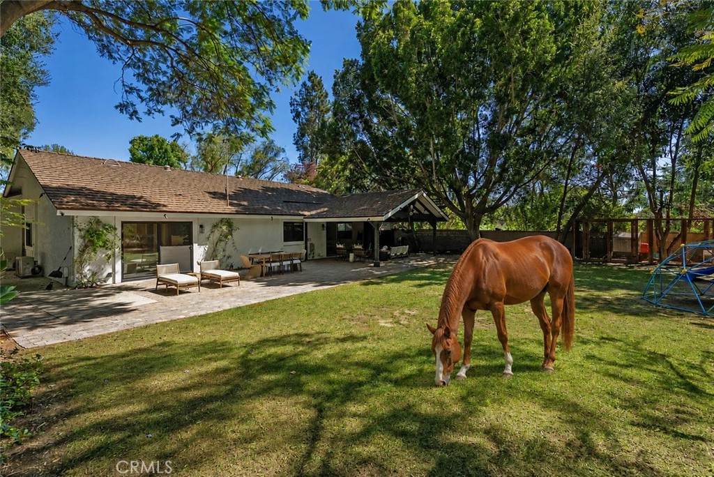 This photo was AI generated. - 25111 Buckboard Lane, Laguna Hills CA 92653 - photo 1