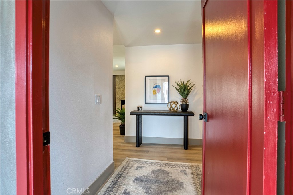 25112 Northrup, Laguna Hills CA 92653 - photo 2