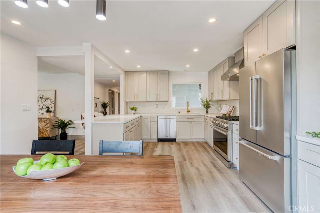 25112 Northrup, Laguna Hills CA 92653 - photo 18