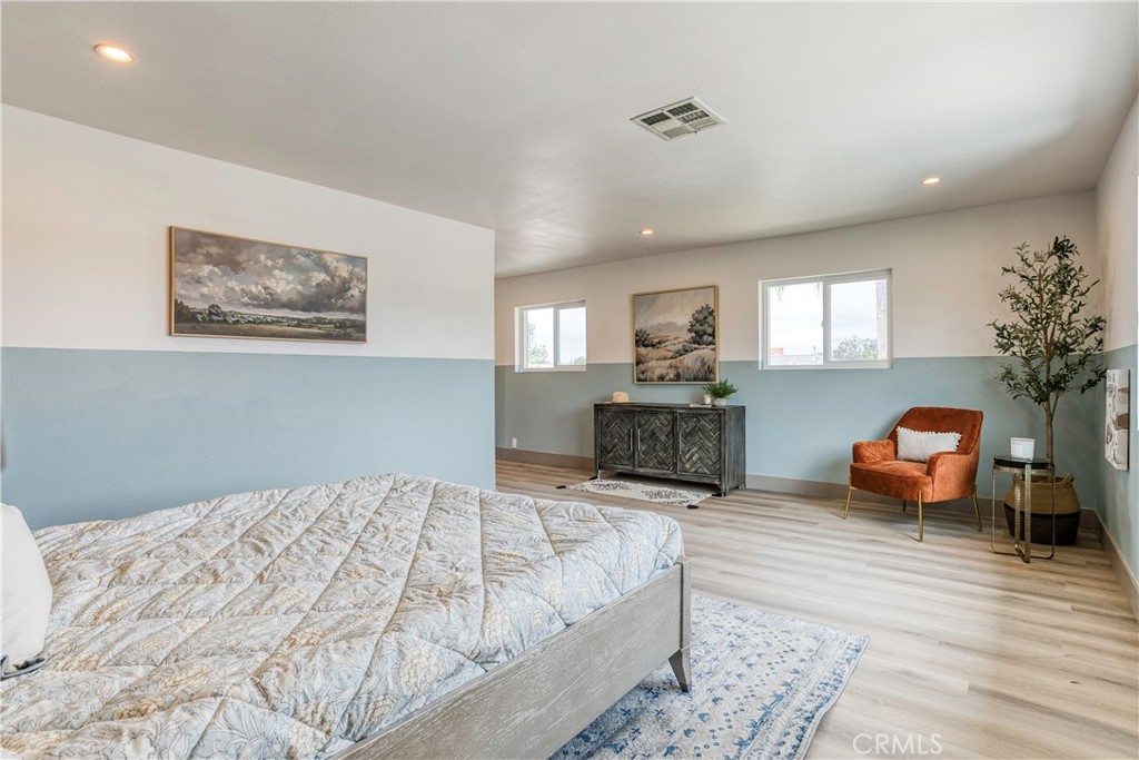 25112 Northrup, Laguna Hills CA 92653 - photo 27
