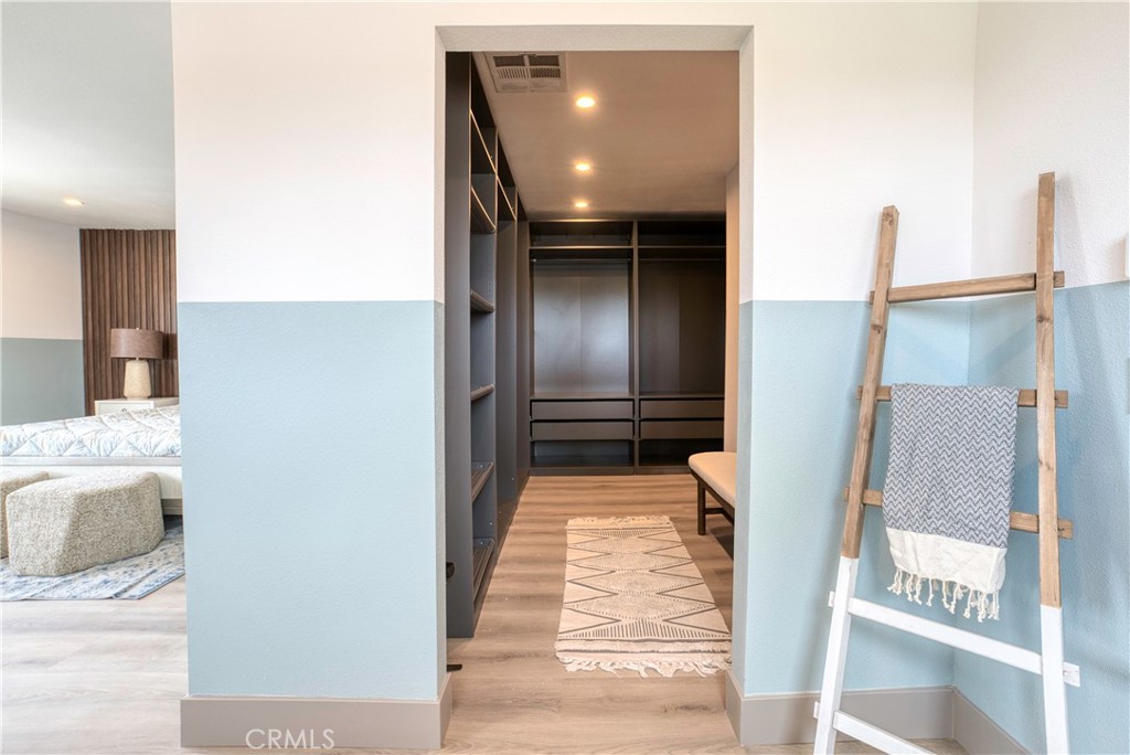 25112 Northrup, Laguna Hills CA 92653 - photo 28