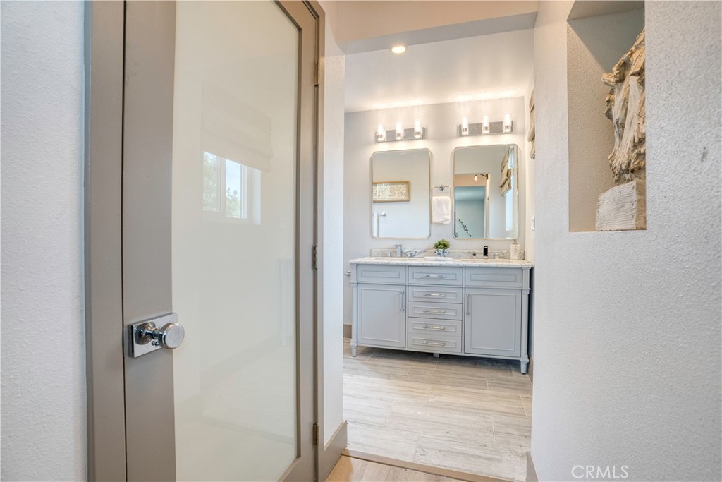 25112 Northrup, Laguna Hills CA 92653 - photo 31