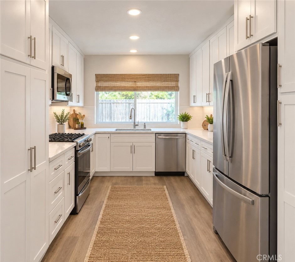 Digitally Altered - Kitchen - 25142 Madeira, Laguna Hills CA 92653 - photo 9