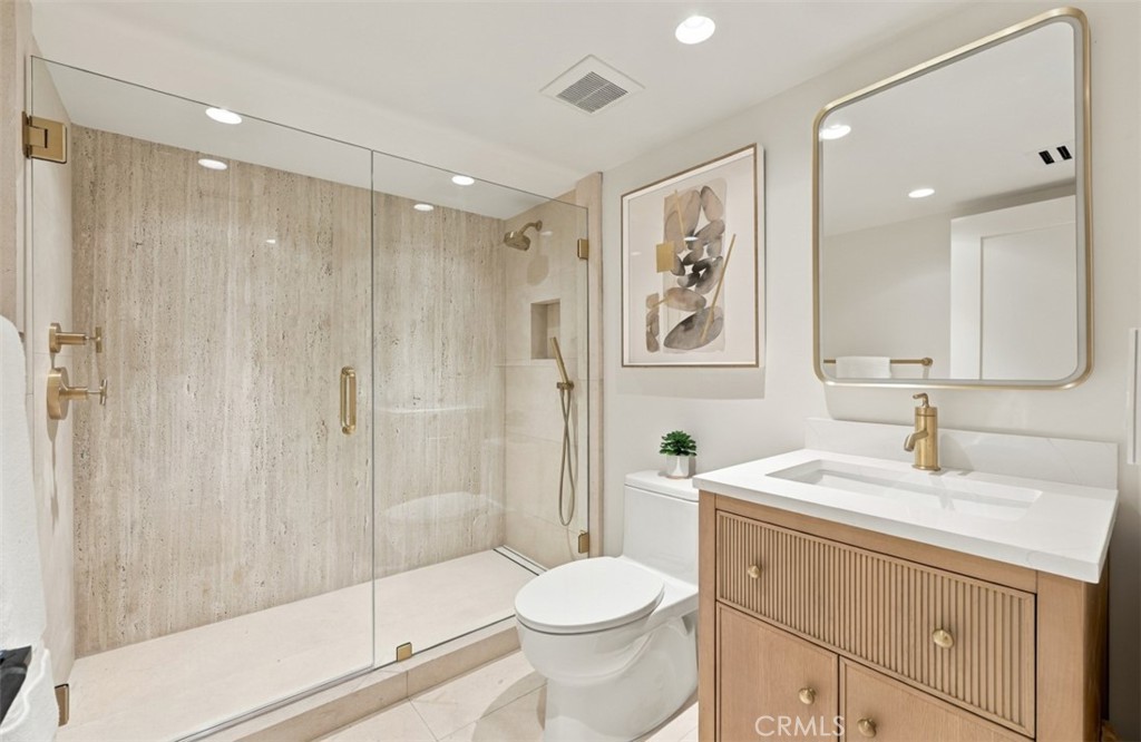 25181 Mustang Drive, Laguna Hills CA 92653 - photo 39