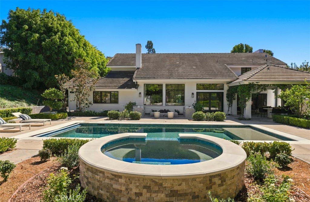 25181 Mustang Drive, Laguna Hills CA 92653 - photo 47