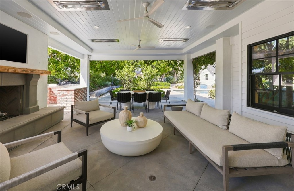 25181 Mustang Drive, Laguna Hills CA 92653 - photo 56