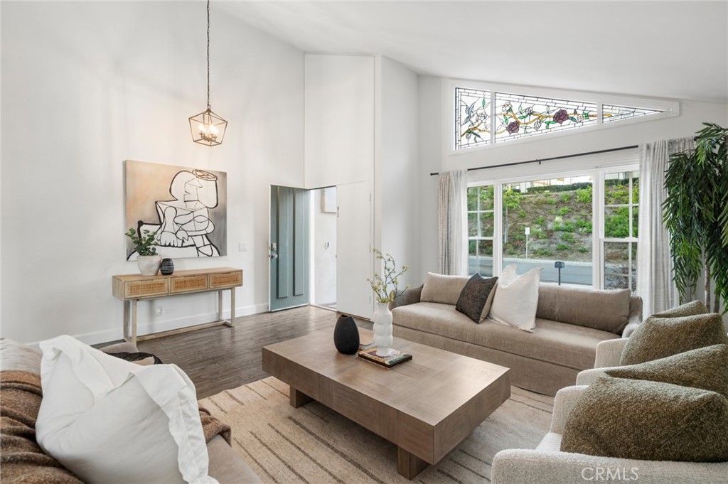 Light, Bright & waiting to be enjoyed - 25182 Stockport, Laguna Hills CA 92653 - photo 11
