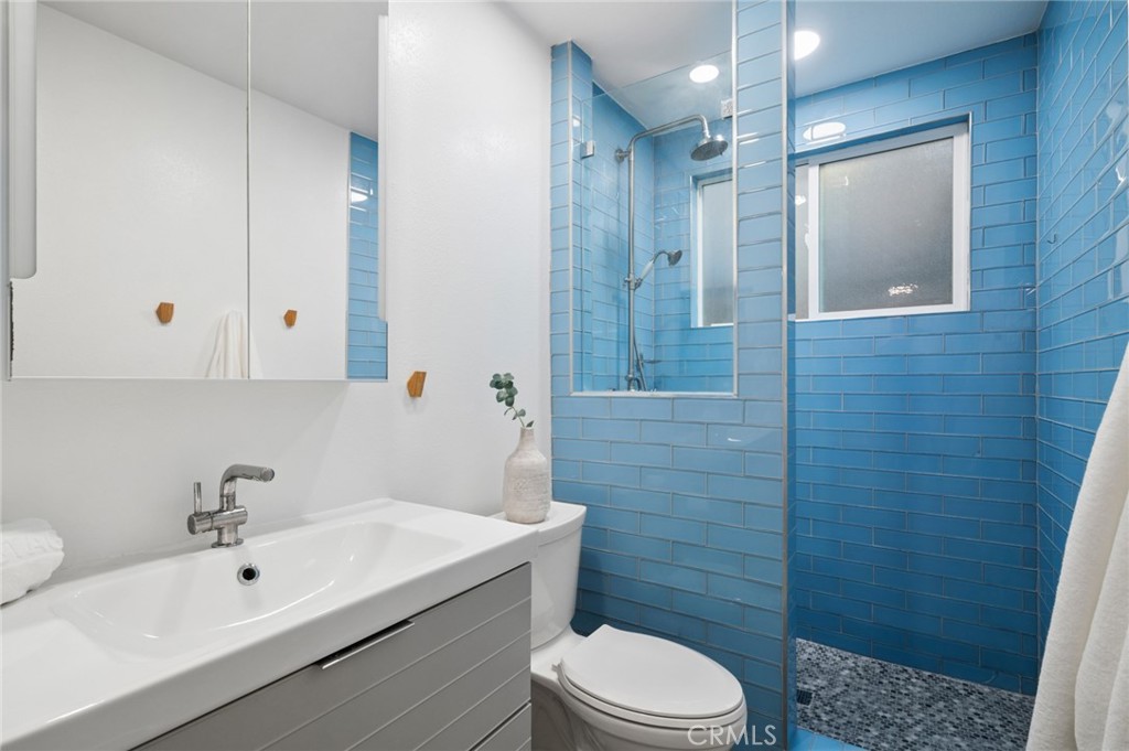 Such elegance - 25182 Stockport, Laguna Hills CA 92653 - photo 33