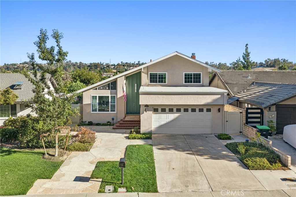 25182 Stockport Street offers an exceptional Laguna Hills lifestyle in a tranquil residential setting - 25182 Stockport, Laguna Hills CA 92653 - photo 37