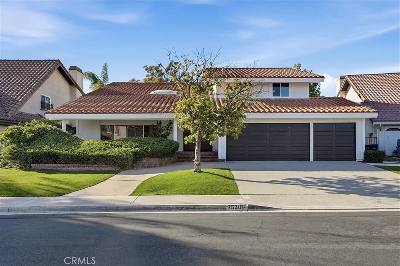 25301 Barents, Laguna Hills