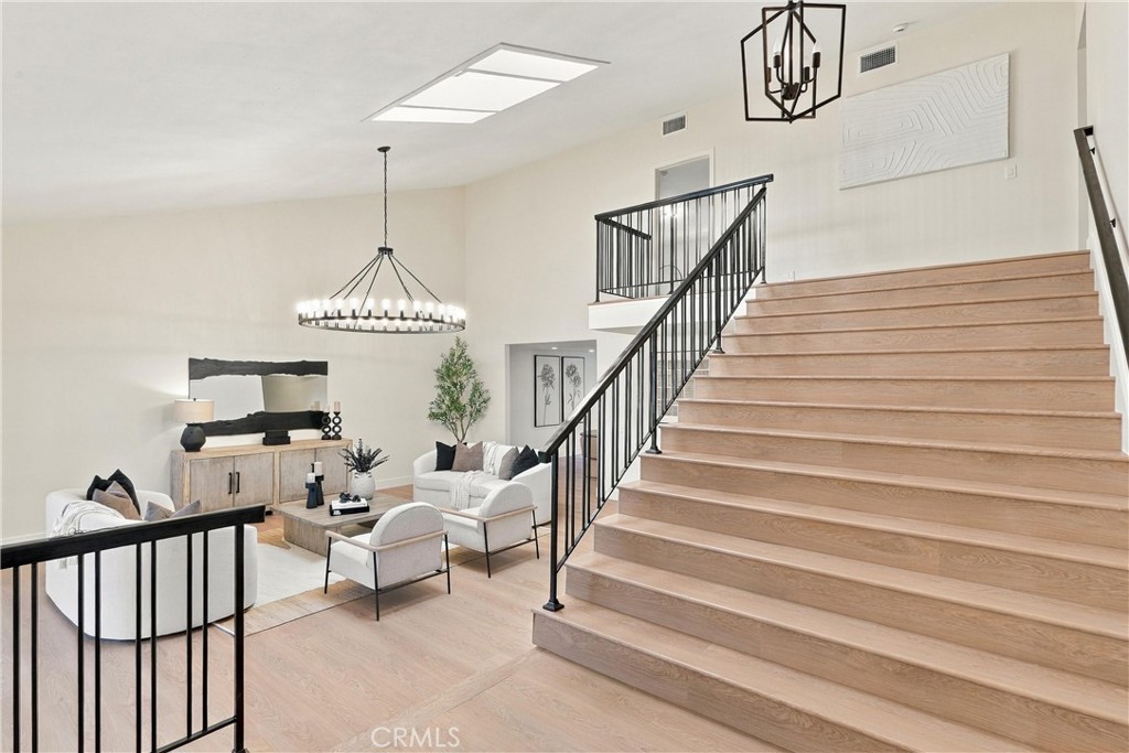 25301 Barents, Laguna Hills CA 92653 - photo 9