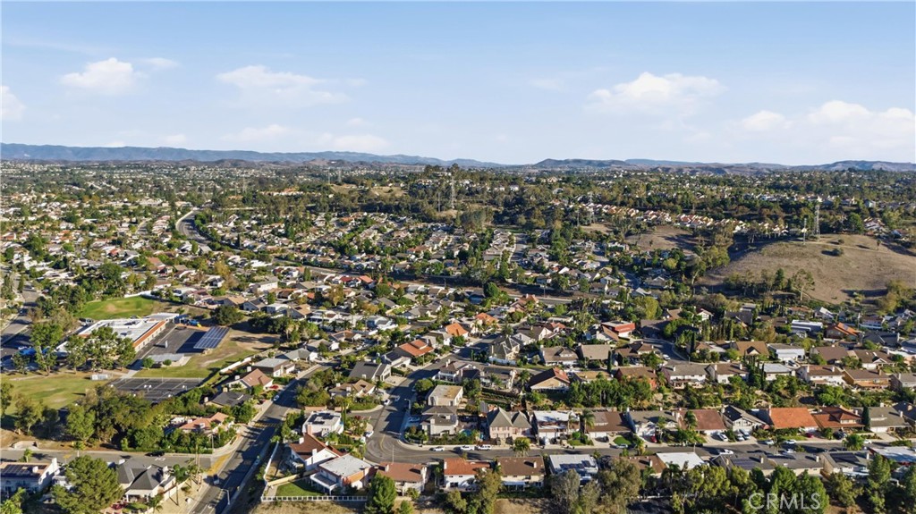 25301 Barents, Laguna Hills CA 92653 - photo 41