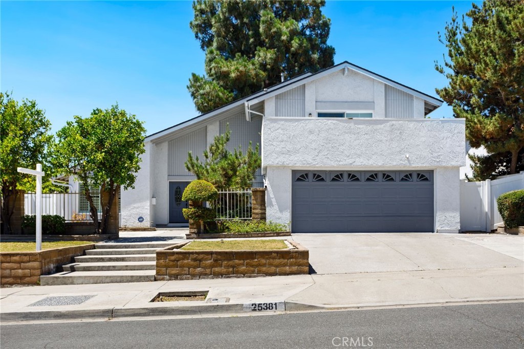 25381 Mackenzie St, Laguna Hills CA 92653 - photo 1