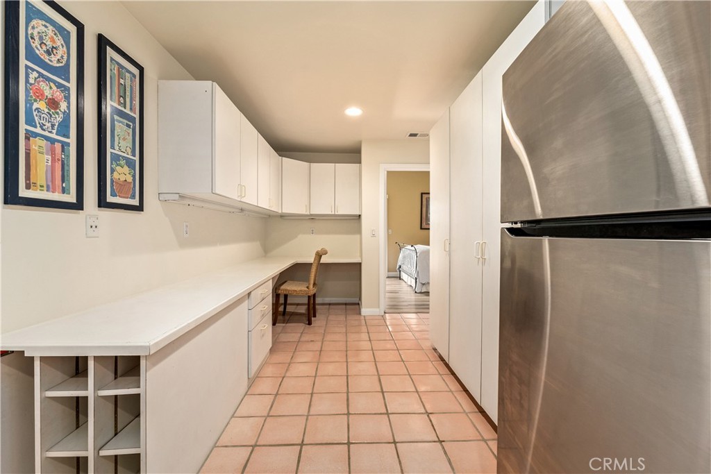 Laundry and craft room - 25442 Rapid Falls, Laguna Hills CA 92653 - photo 29