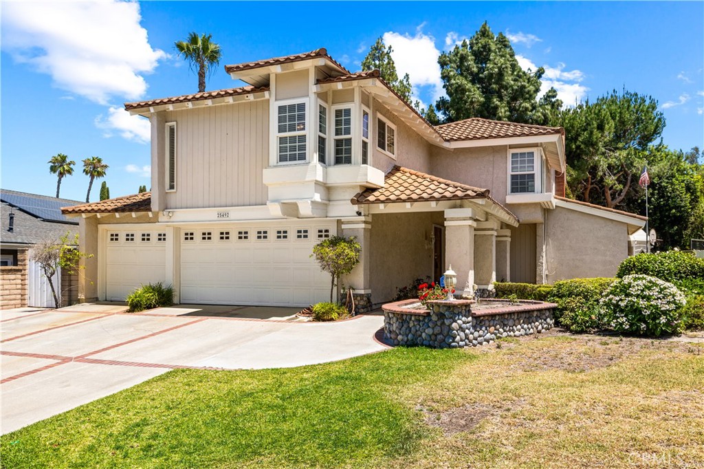 25492 Ponce Court, Laguna Hills CA 92653 - photo 1