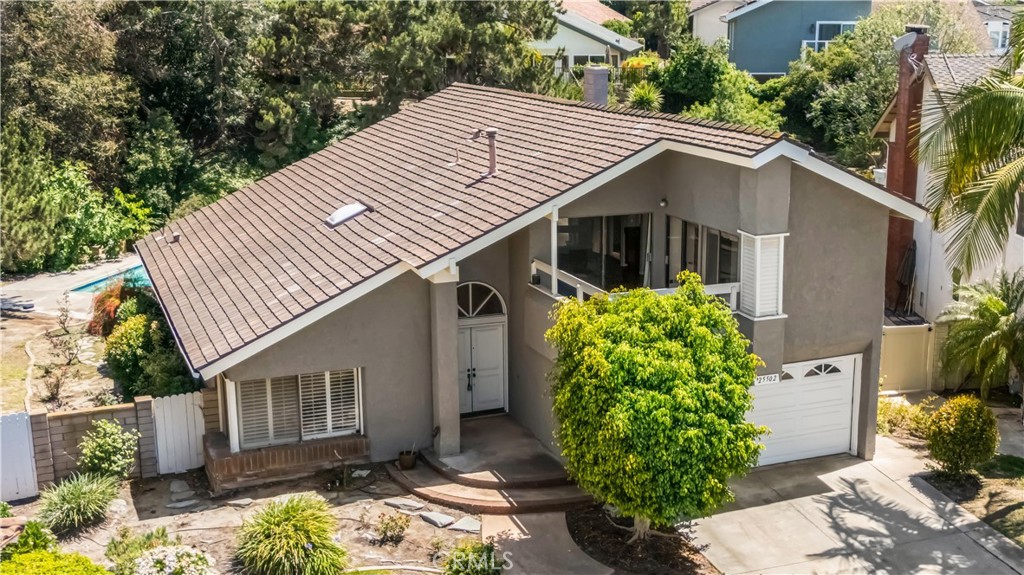 25502 Ponce Court, Laguna Hills CA 92653 - photo 1