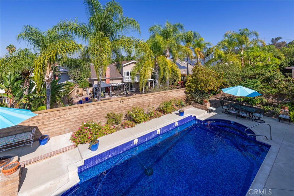 Pool surrounded by lush planters - 25516 La Mirada Street, Laguna Hills CA 92653 - photo 5