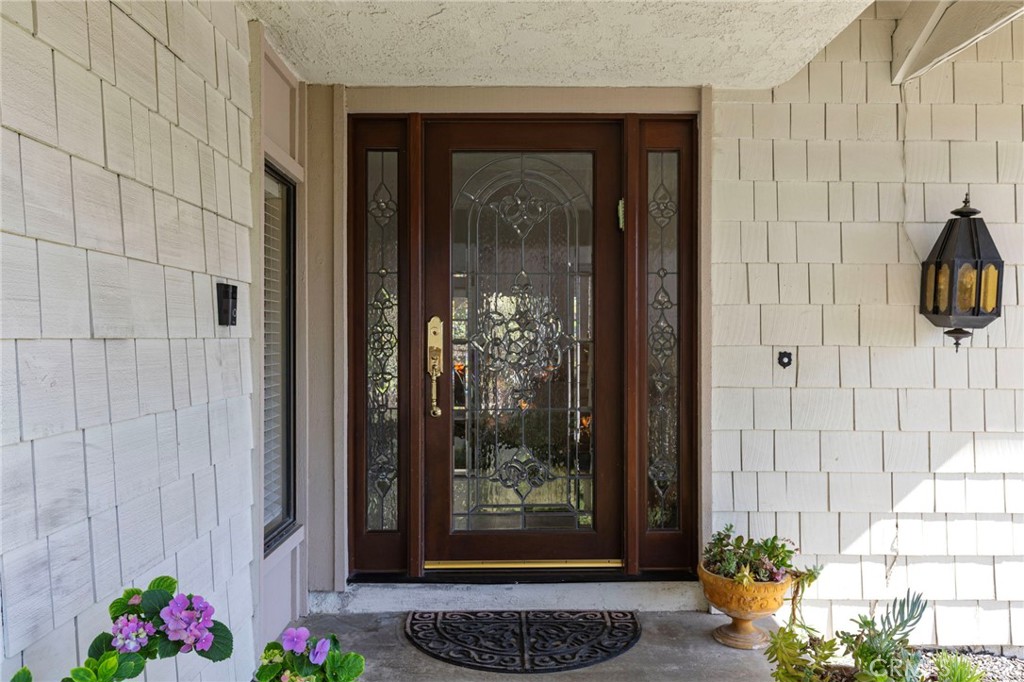 Custom front door with beveled glass - 25516 La Mirada Street, Laguna Hills CA 92653 - photo 6