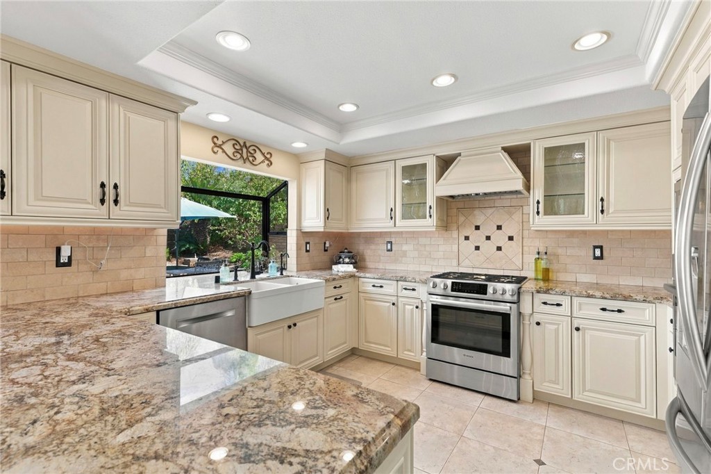Remodeled kitchen - 25516 La Mirada Street, Laguna Hills CA 92653 - photo 7