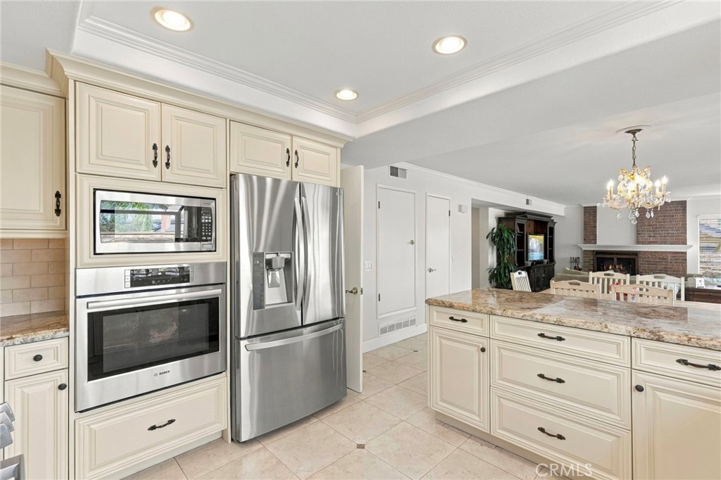 Built-in microwave and 2nd oven - 25516 La Mirada Street, Laguna Hills CA 92653 - photo 10